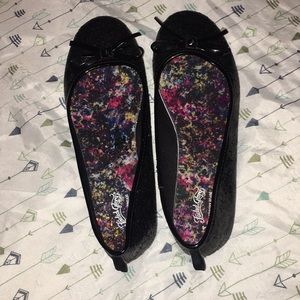 Dress shoes